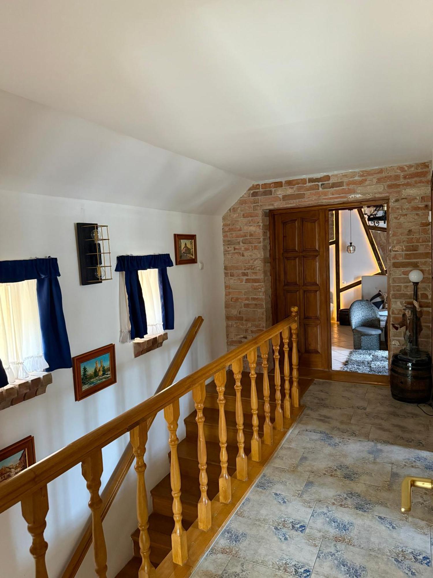 Egri Leanyka Vendeghaz Apartment Exterior photo